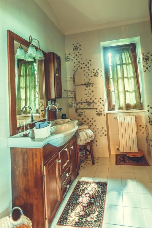 Il Boschetto Di Castagni Bed & Breakfast Сориано нел Чимино Екстериор снимка