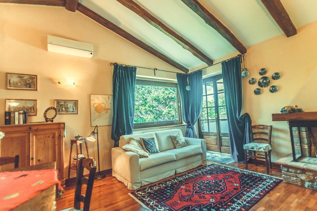 Il Boschetto Di Castagni Bed & Breakfast Сориано нел Чимино Екстериор снимка